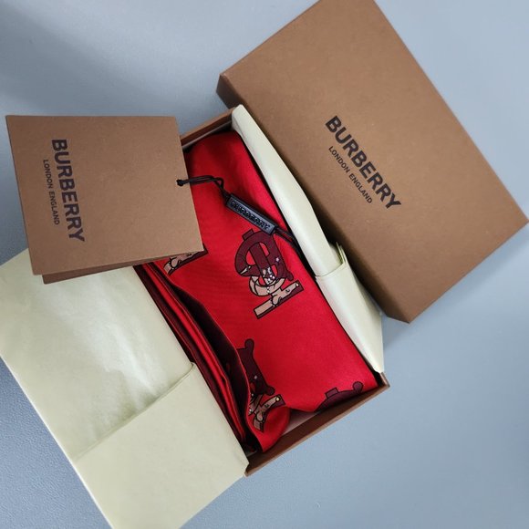 NEW  Authentic Burberry Red Logo Silk Skinny Two Tone scarf Head scarf bag Wrap - Picture 10 of 10